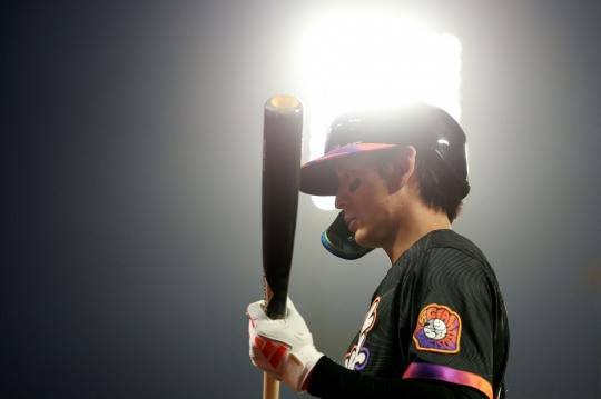 애리조나전에서 시즌 5호 홈런을 친 이정후. 사진[게티이미지/AFP=연합뉴스]