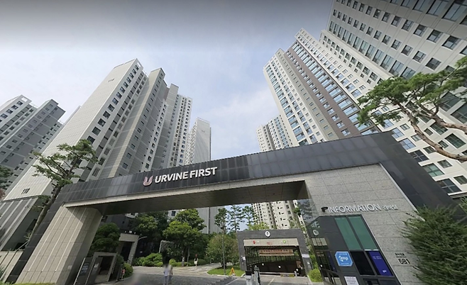 ‘평촌 어바인퍼스트’ 단지 전경. [사진 출처 = 로드뷰]