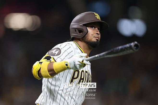 ▲ 1997년 토니 그윈 이후 첫 타격왕 4연패에 도전하고 있는 루이스 아라에스