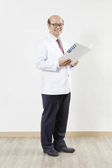 진건형 병원장|출처: 바로선병원