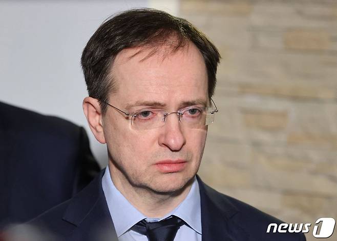 러시아 협상 대표단 단장인 블라디미르 메딘스키 대통령 보좌관. ⓒ AFP=뉴스1 ⓒ News1 우동명 기자