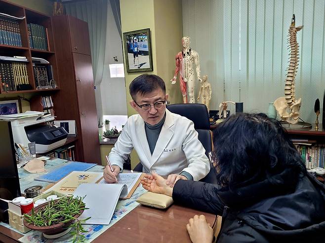 한의약 치매예방 진료(노원구 제공)