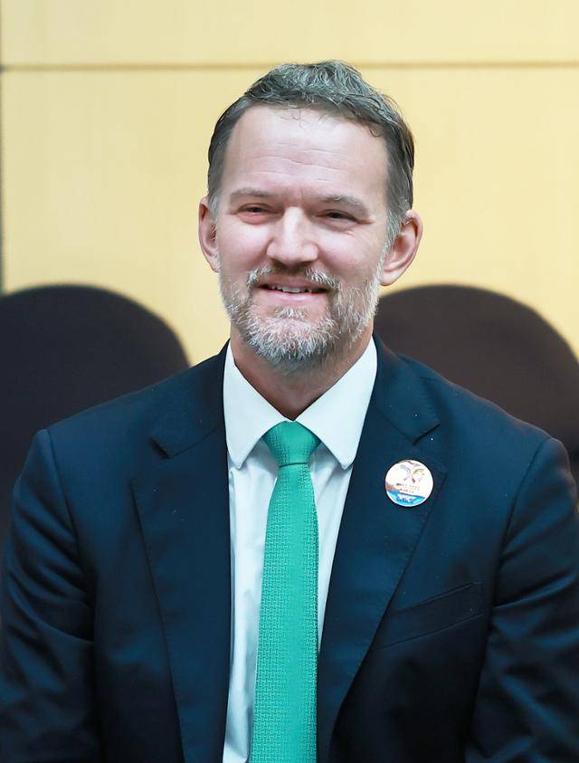 제이미슨 그리어 미국무역대표부(USTR) 대표가 16일 제주 서귀포 제주국제컨벤션센터(ICC)에서 안덕근 산업통상자원부 장관과 면담을 갖고 있다. 산업통상자원부 제공