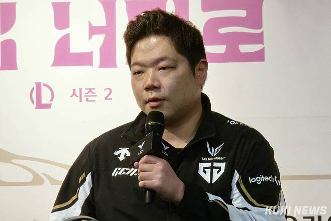 김정수 감독. 김영건 기자