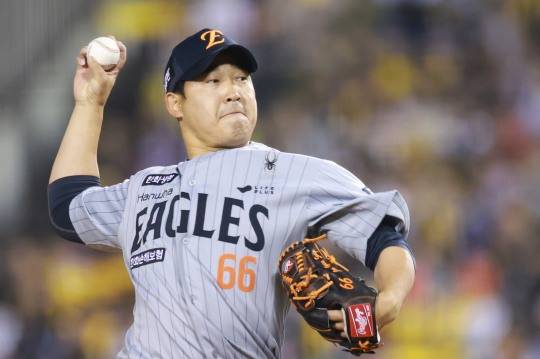 주현상 역투. 사진[연합뉴스]