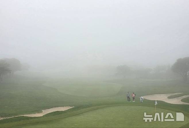 [서울=뉴시스]제주 핀크스 골프클럽 전경. (사진=KPGA 투어 제공)