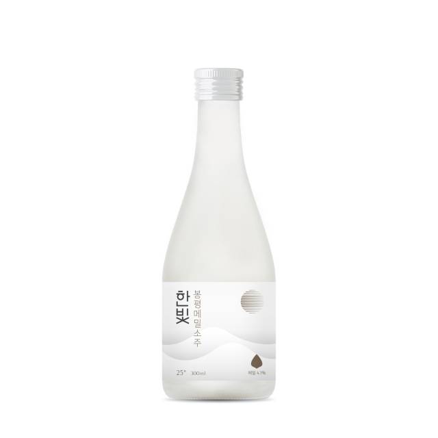 ▲봉평메밀소주. ⓒ농업회사법인 한스팜(주)