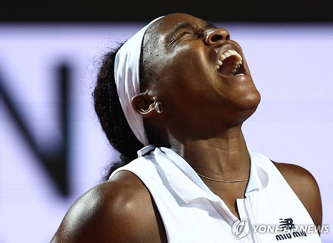 3시간 32분 접전에서 이긴 고프 [로이터=연합뉴스]