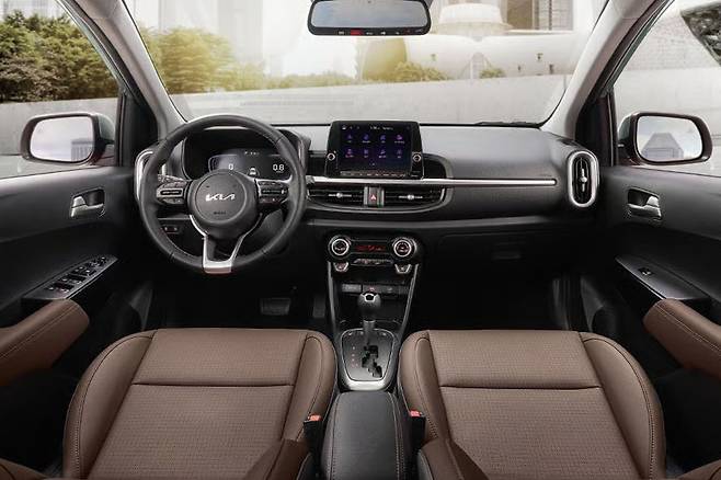 더 2025 모닝 실내