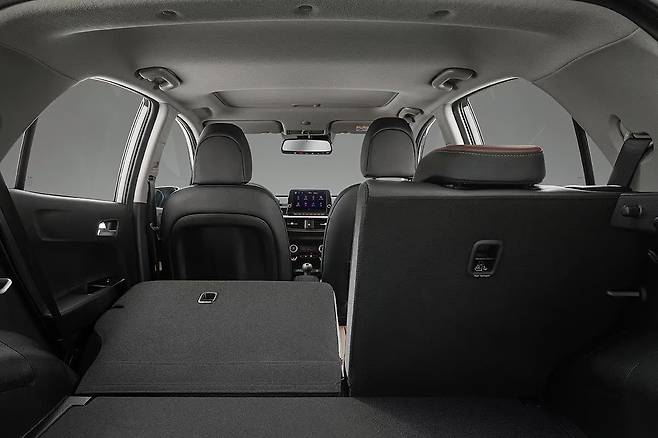 더 2025 모닝 실내