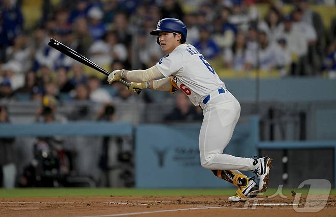 LA 다저스 김혜성이 17일(한국시간) 열린 LA 에인절스와 2025 메이저리그 홈 경기에서 3타수 2안타로 활약했다. ⓒ 로이터=뉴스1