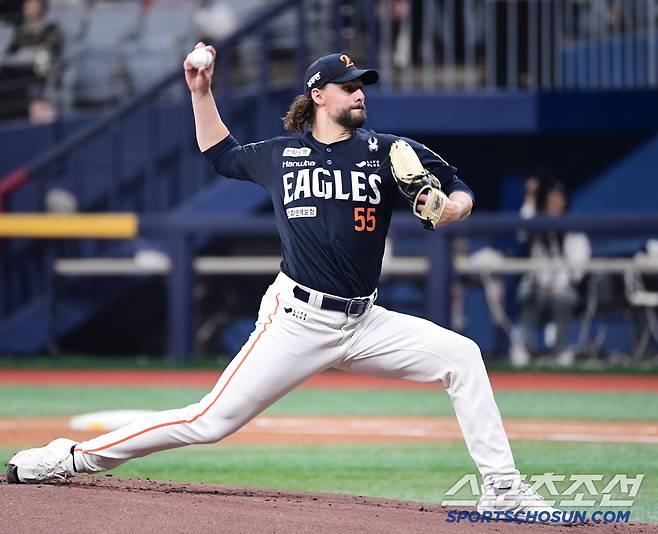 11일 고척돔에서 열린 KBO리그 키움과 한화의 경기. 선발 투구하고 있는 한화 와이스. 고척=송정헌 기자songs@sportschosun.com/2025.05.11/