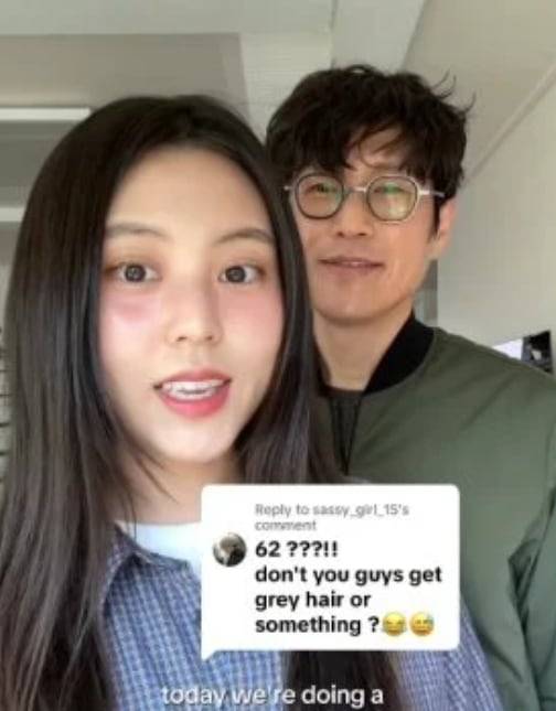 한국인 인플루언서가 60대 아버지의 동안 비결을 소셜미디어에 공개한 뒤 해외에서 화제가 됐다./인스타그램