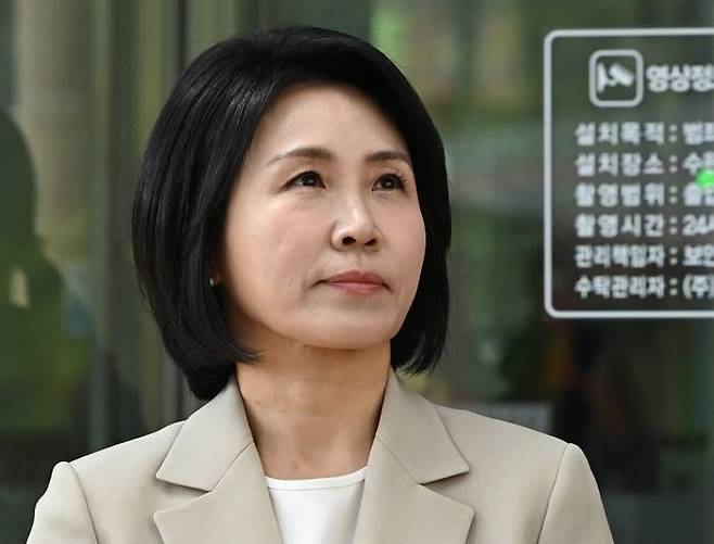 이재명 더불어민주당 대선 후보의 배우자 김혜경씨가 지난 12일 경기 수원시 영통구 수원지방법원에서 열린 '공직선거법위반 혐의' 2심 선거 공판을 마친 뒤 법원을 나서고 있다.ⓒ뉴시스