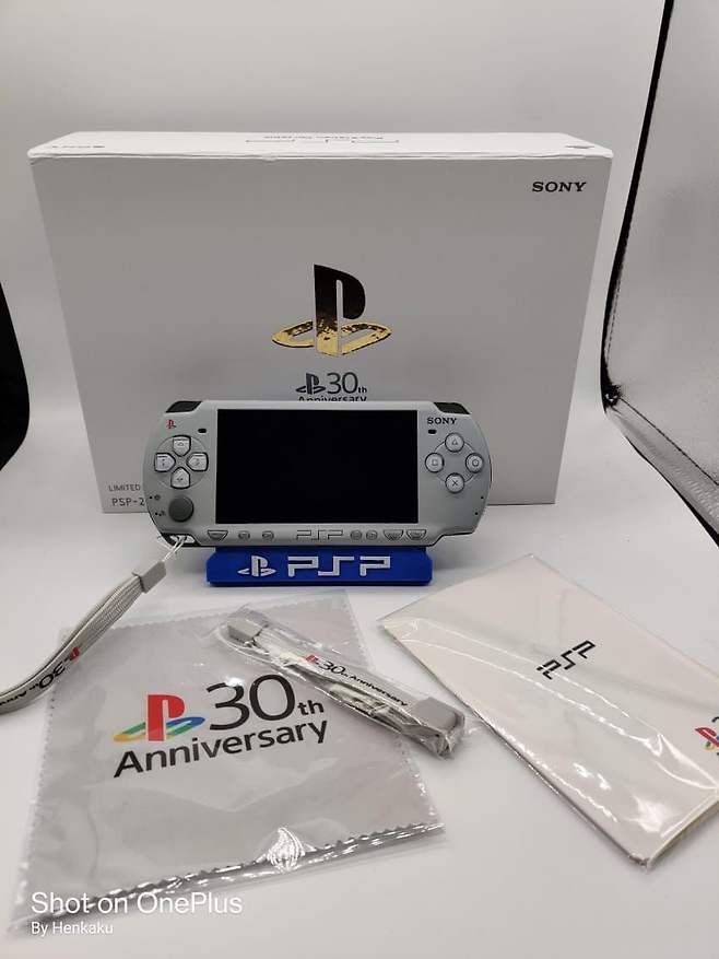 1747482794 (1).jpg PSP 30주년 기념 컬렉션.jpg