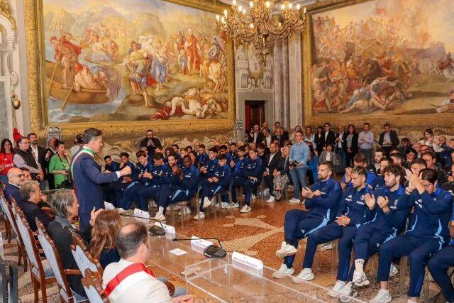 이탈리아 유명 관광지인 피사를 연고지로 하는 축구팀이 34년만에 세리에 A로 승격했다./피사 SC 홈피