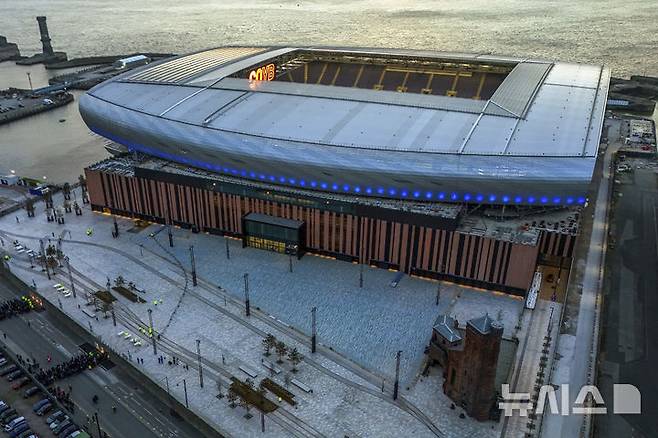 [리버풀=AP/뉴시스] 잉글랜드 프로축구 프리미어리그(EPL) 에버턴이 다음 시즌부터 사용하게 된 힐 디킨슨 스타디움. 2025. 2. 17.