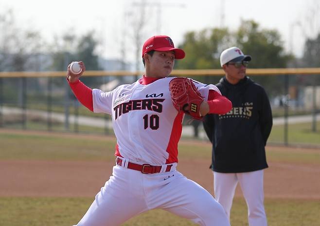 ▲ 퓨처스리그에서 꾸준히 선발 로테이션을 돌며 미래를 향한 밑천을 쌓아가고 있는 김태형 ⓒKIA타이거즈