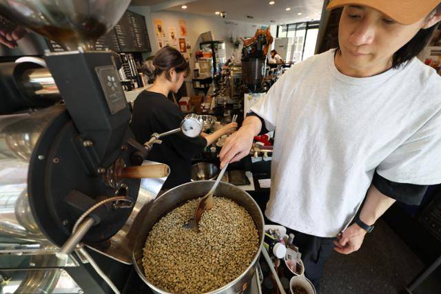 서울 시내 한 커피 전문점의 모습. 뉴시스