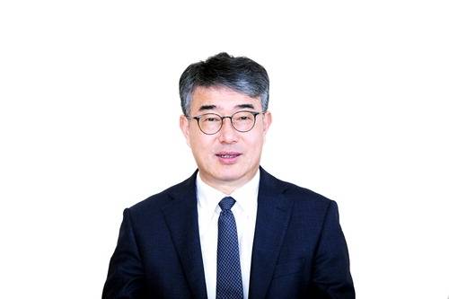 안완기 전 한국생산성본부 회장(현 한국공학대학 석좌교수)