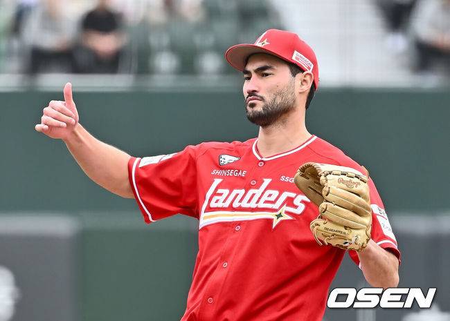 [OSEN=이석우 기자] SSG 미치 화이트. 2025.05.05 / foto0307@osen.co.kr