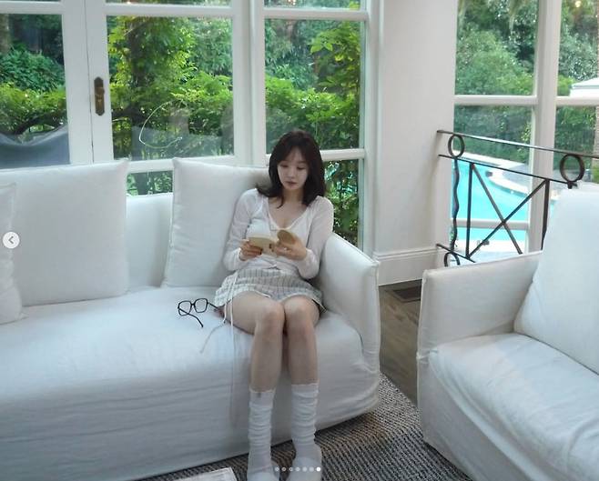 사진|강민경 인스타그램