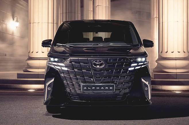 토요타 알파드