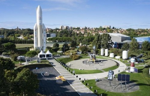 툴루즈 우주과학기술관(Cite de l'espace) 전경 [툴루즈 우주과학기술관 홈페이지 캡처]