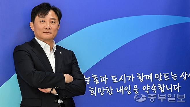 김성록 NH농협은행 경기본부장이 중부일보와 인터뷰를 진행하고 있다. 김경민 기자