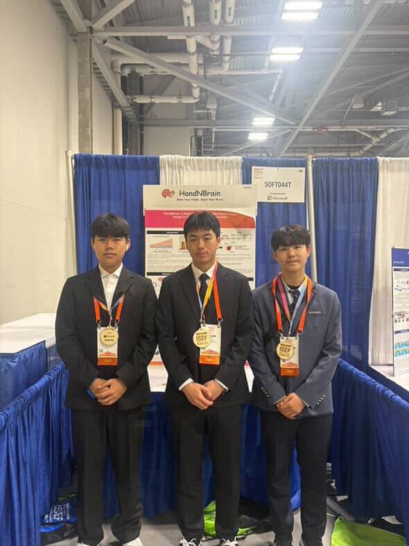 본상 3등 수상자 단체 사진