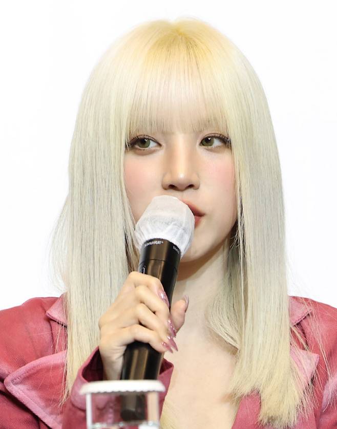 그룹 ‘아이들(i-dle)’ 우기가 19일 오후 서울 강남구 조선팰리스 서울 강남에서 열린 미니 8집 ‘위 아(We are)’ 기자간담회에 참석해 인사말을 하고 있다.(사진=뉴스1)