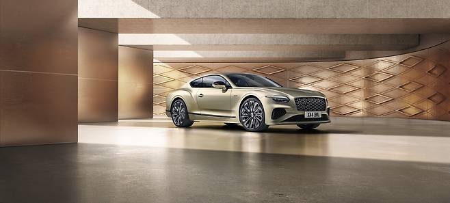 더 뉴 컨티넨탈 GT 뮬리너