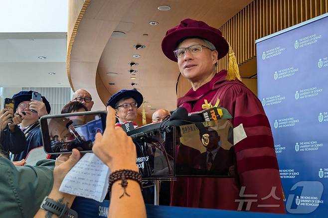 젠슨 황 엔비디아 CEO(HONG KONG-CHINA-SEMICONDUCTORS-AI) ⓒ AFP=뉴스1