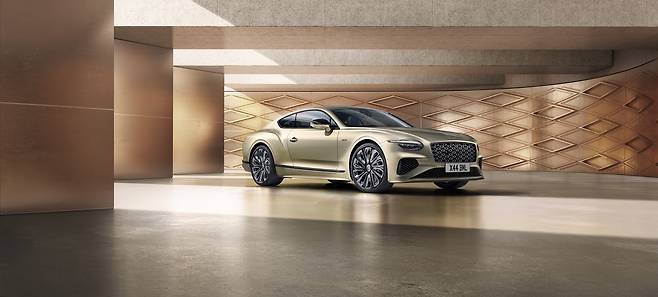 벤틀리 '더 뉴 컨티넨탈 GT' 뮬리너 외관<자료사진>(벤틀리모터스코리아 제공).