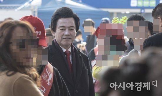 허경영 국가혁명당 명예 대표