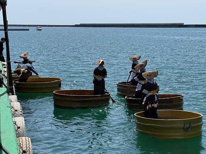 0eecf673c7866cf523e6f7ed409c706dce4bf68789e02a44b8ff5b97be3e811b34968ca49068e0734ca7b964f80c65fba984578c