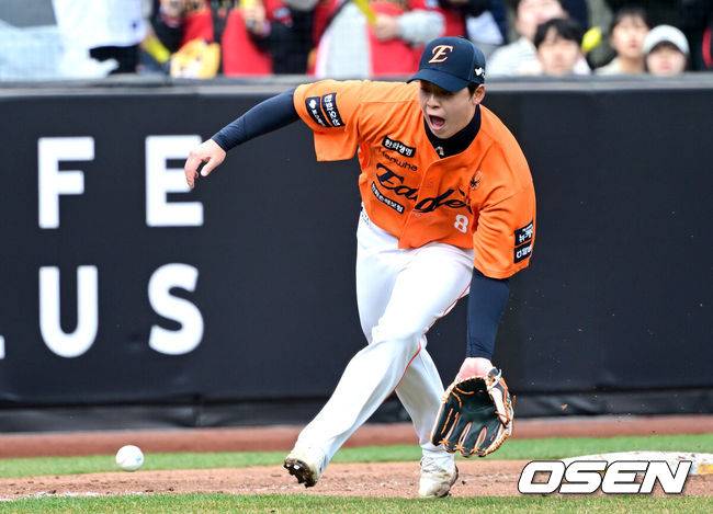 [OSEN=최규한 기자] 한화 노시환. 2025.03.29 / dreamer@osen.co.kr