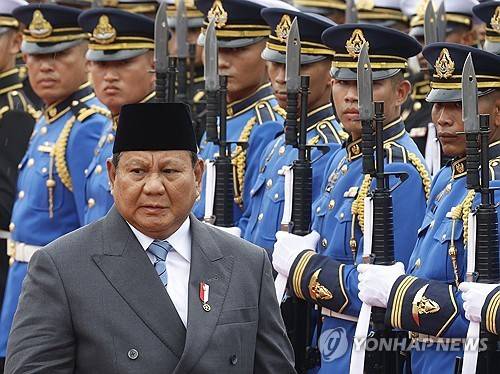 태국 방문한 프라보워 수비안토 인도네시아 대통령 [EPA 연합뉴스. 재판매 및 DB 금지]