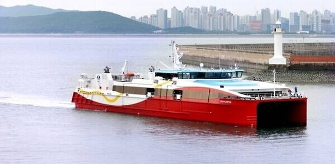 ▲ 인천항과 백령도를 오가는 코리아프라이드호. /인천일보DB