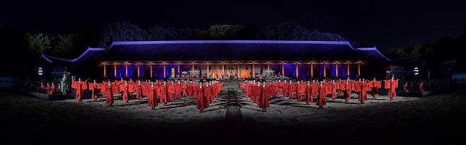 ‘2025 종묘제례악 야간공연’ 장면(사진=국가유산청 궁능유적본부)