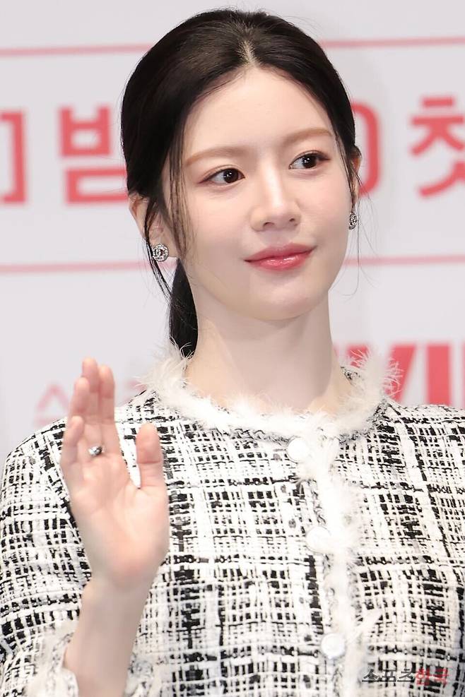 tvN 새 토일드라마 '언젠가는 슬기로울 전공의생활' 제작발표회에 참석한 고윤정. 25.04.09 ⓒ이혜영 기자 lhy@hankooki.com