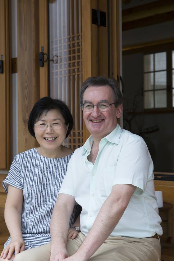 최정화 CICI 이사장과 남편 디디에 벨투와즈. 2016년 사진이다 전호성 객원기자