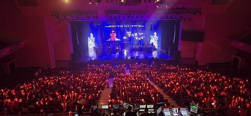 가수 양지원이 17일 ‘2025 양지원 단독 콘서트 <풀리네>’를 성공적으로 개최하고 관객들과 만났다.