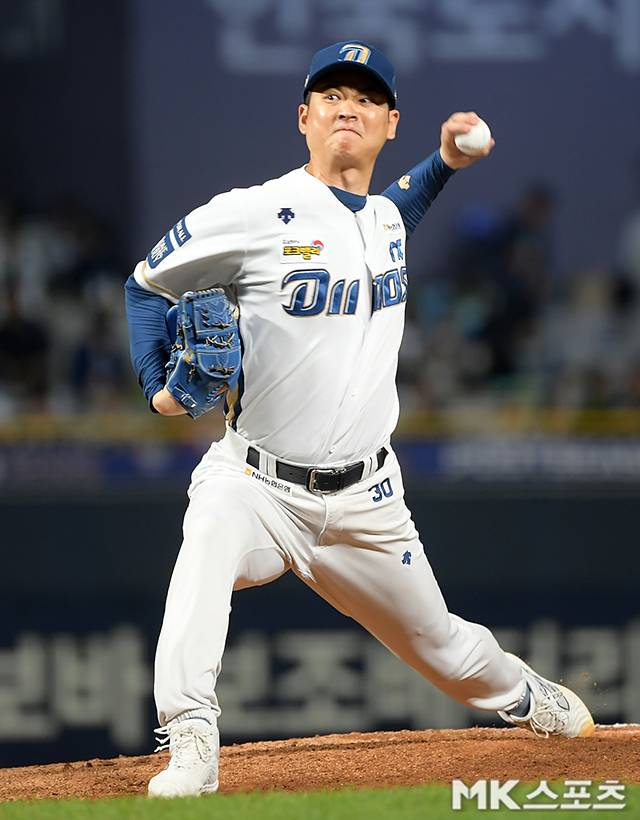 올 시즌 아직 1군 경기에 나서지 못하고 있는 임정호. 사진=천정환 기자