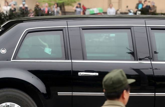 2019년 2월 제2차 북미정상회담이 결렬되자 도널드 트럼프 미국 대통령을 태운 차량이 출국을 위해 베트남 하노이 JW메리어트 호텔에서 노이바이 국제공항으로 향하고 있다. /사진=머니투데이 사진 DB