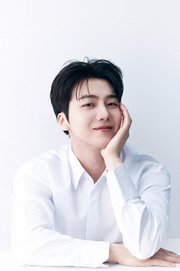 진호 S27M 엔터테인먼트