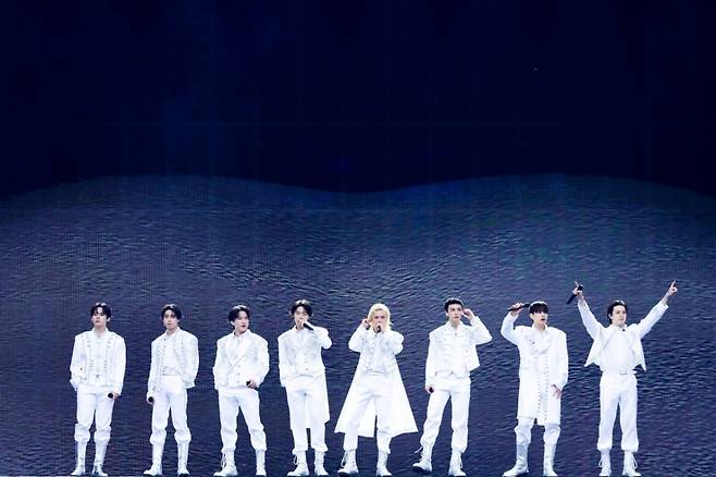 4일간 22만 관객! 스트레이 키즈, 日 첫 스타디움 입성 공연 '大성공'