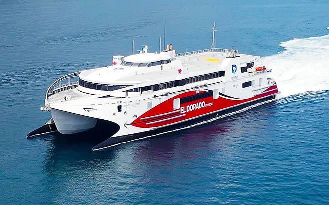 세계에서 동종 가장 빠른 포항~울릉도 간 엘도라도 익스프레스호./자료사진