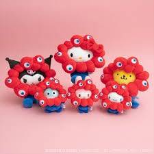 산리오 캐릭터즈와 먀쿠먀쿠가 협업한 미니 인형들/인스타그램