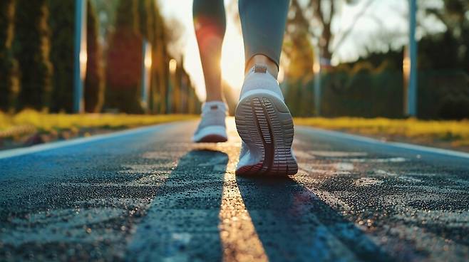 중강도 이상의 운동은 뇌졸중과 치매 위험을 상당히 감소시킨다. 픽사베이